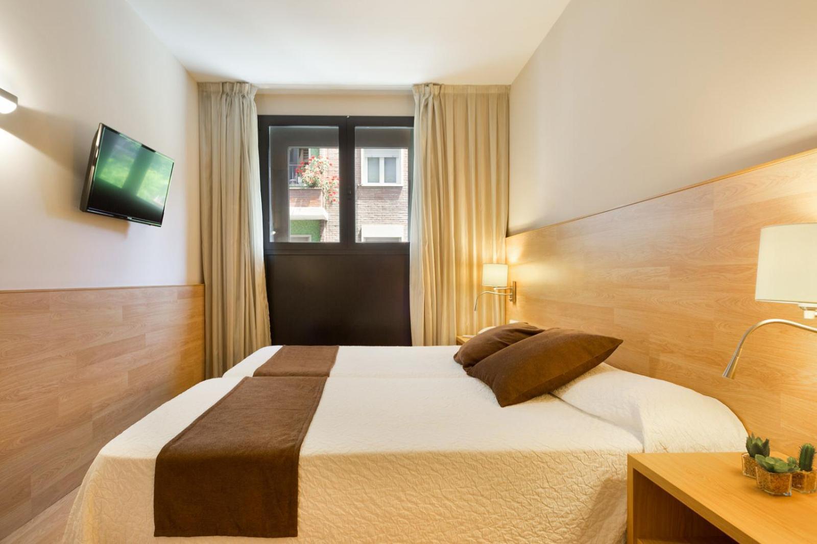 Hotel Acta Azul Барселона Экстерьер фото